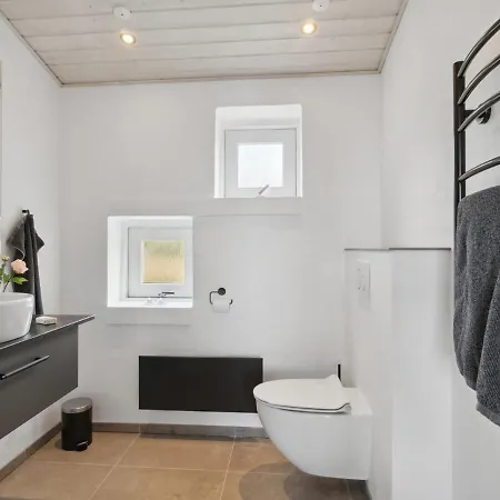 Liesel - 700m From The Sea In Djursland And Mols By Interhome