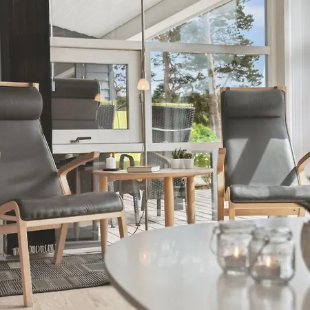 Liesel - 700m From The Sea In Djursland And Mols By Interhome