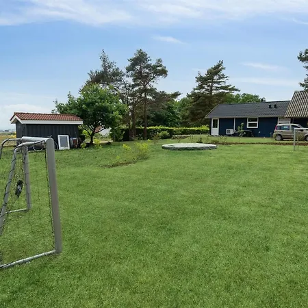 Liesel - 700m From The Sea In Djursland And Mols By Interhome *